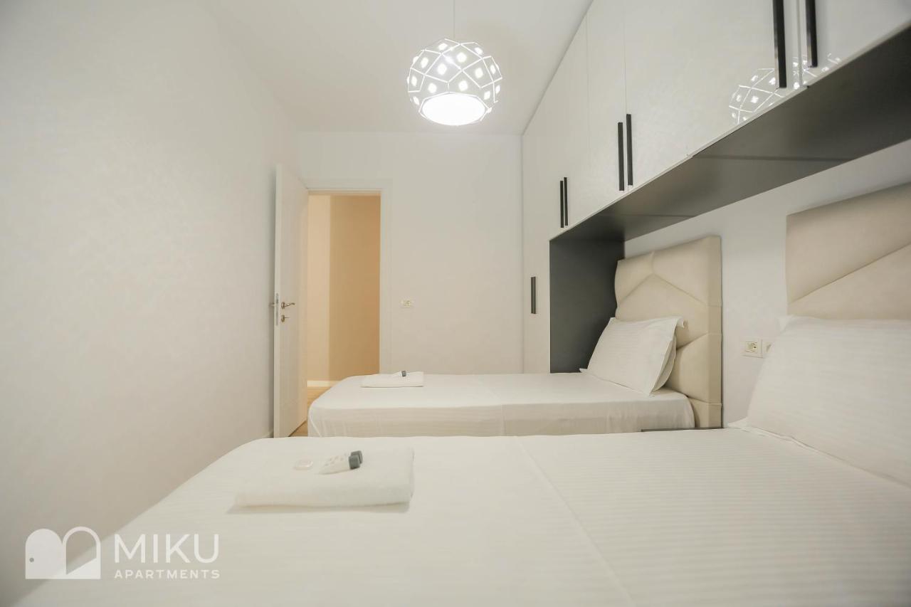 Miku Apartment-Brand New At Wilson Square Tirana Exterior photo