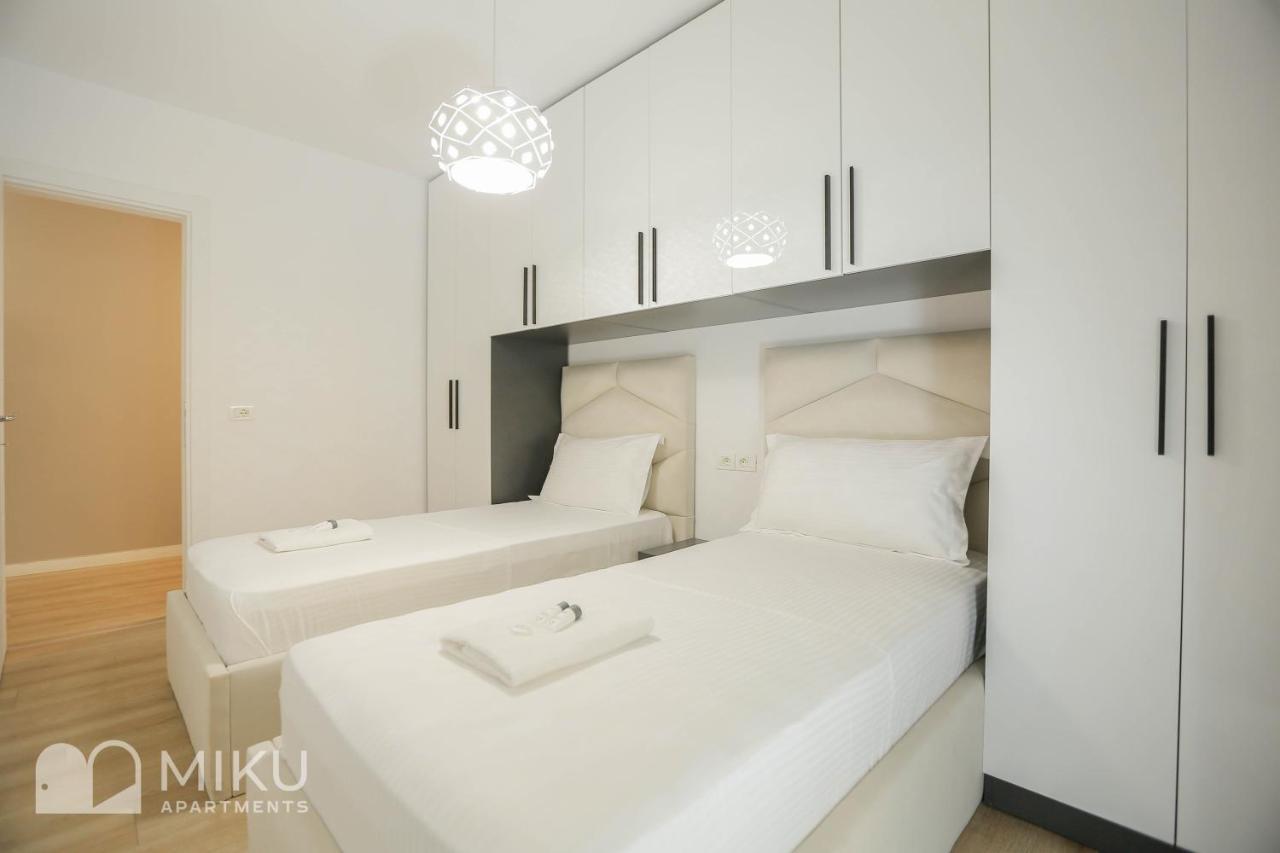 Miku Apartment-Brand New At Wilson Square Tirana Exterior photo